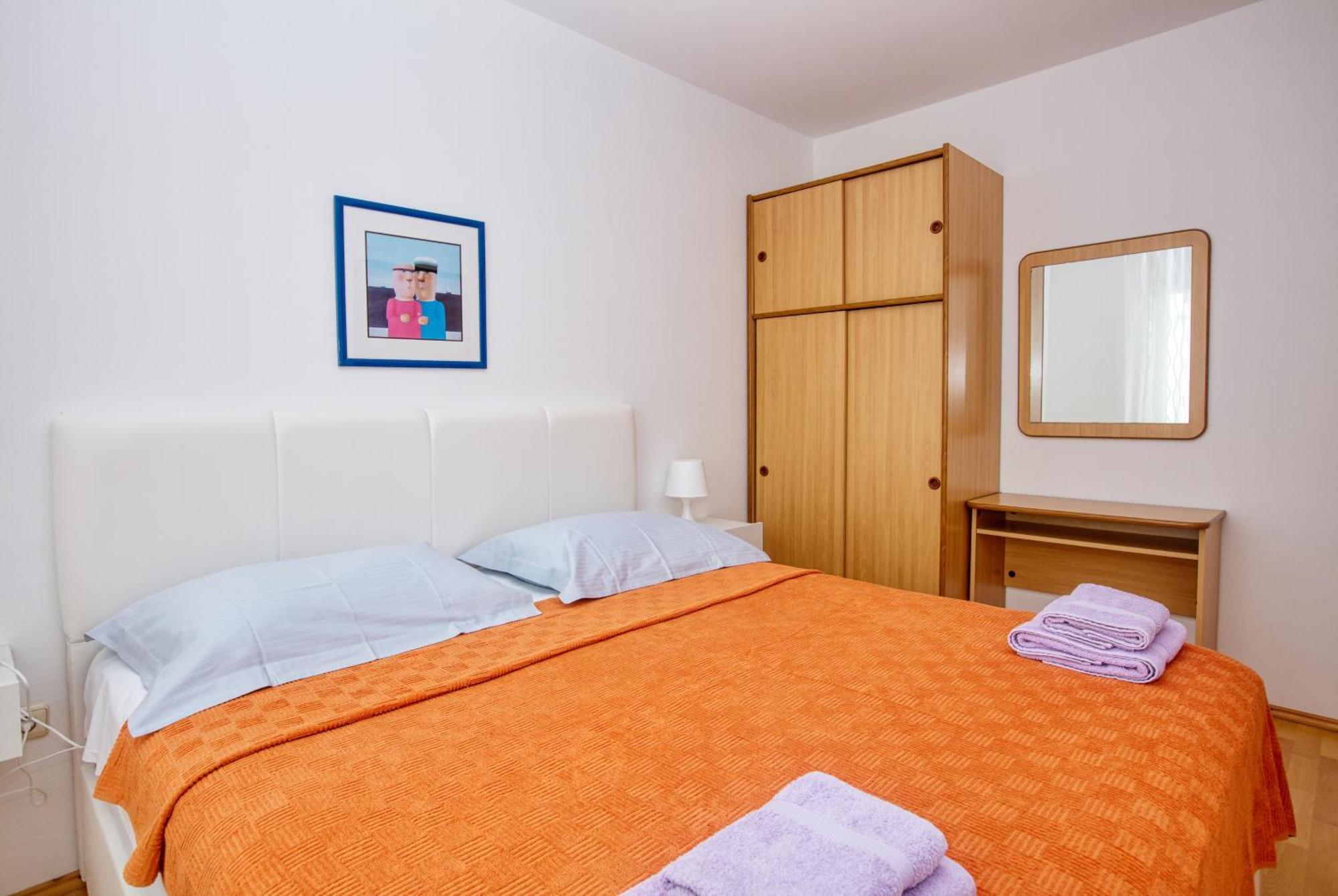 Apartments With A Parking Space Pirovac, Sibenik - 15320 Chambre photo