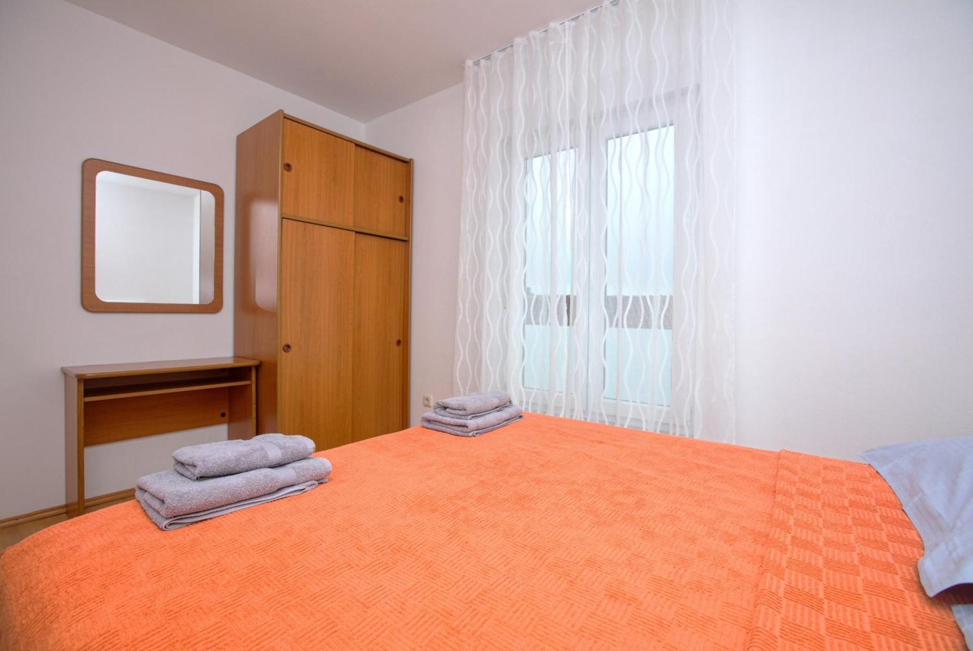 Apartments With A Parking Space Pirovac, Sibenik - 15320 Chambre photo